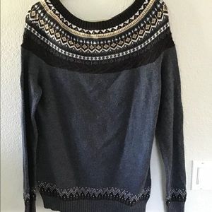 Vintage bcbg max Azria pullover wool sweater